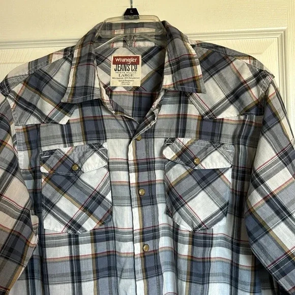 Wrangler men’s western blue and white plaid pearl snap shirt size large - Picture 2 of 8